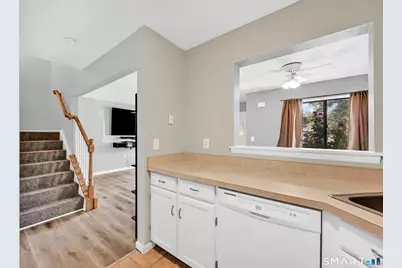 85 North Main Street #97, East Hampton, CT 06424 - Photo 8