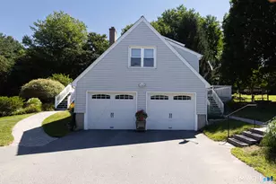 37 Davis Rd, Burlington, CT 06013 - Photo 4