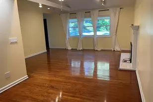 277 Drummond Rd, Orange, CT 06477 - Photo 2