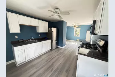 211 Alsace Street, Bridgeport, CT 06604 - Photo 6