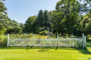 98 Upper State St, North Haven, CT 06473 - Photo 36