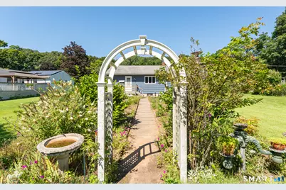98 Upper State Street, North Haven, CT 06473 - Photo 34
