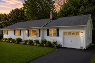 36 Norman Rd, Hamden, CT 06514 - Photo 2