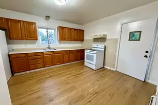 40 Lincoln Ave, Danbury, CT 06810 - Photo 1