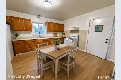 40 Lincoln Avenue #2, Danbury, CT 06810 - Photo 2