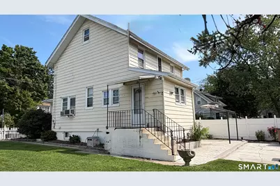 35 Faucett Street, Stamford, CT 06906 - Photo 28