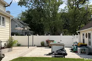 35 Faucett St, Stamford, CT 06906 - Photo 30