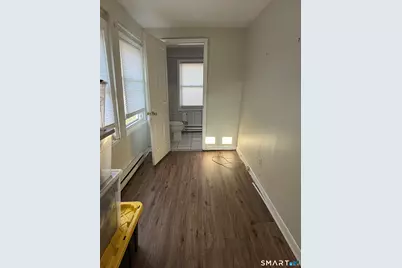 35 Faucett Street, Stamford, CT 06906 - Photo 6