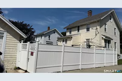 35 Faucett Street, Stamford, CT 06906 - Photo 26