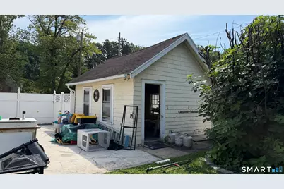 35 Faucett Street, Stamford, CT 06906 - Photo 32