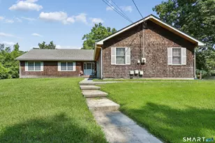 95 Parkway S, New London, CT 06320 - Photo 2