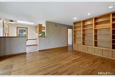 95 Parkway South, New London, CT 06320 - Photo 16