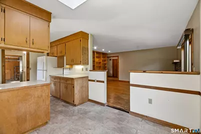 95 Parkway South, New London, CT 06320 - Photo 10
