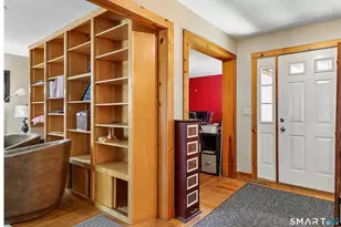 95 Parkway S, New London, CT 06320 - Photo 10