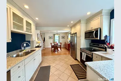 52 Barbara Drive, Norwalk, CT 06851 - Photo 8