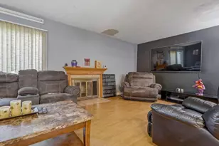 246 Reeds Gap Rd, North Branford, CT 06472 - Photo 8