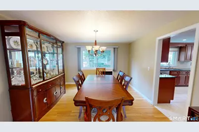 7 Deepwood Drive, Farmington, CT 06032 - Photo 6
