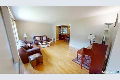 7 Deepwood Drive, Farmington, CT 06032 - Photo 2