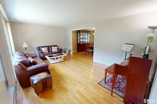 7 Deepwood Dr, Farmington, CT 06032 - Photo 2