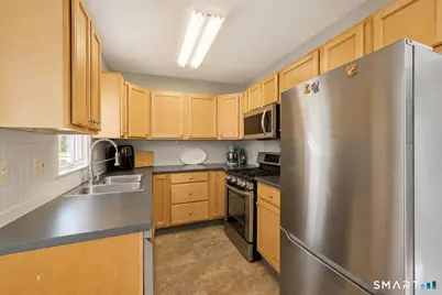13 Terre Haute Road, Danbury, CT 06810 - Photo 2