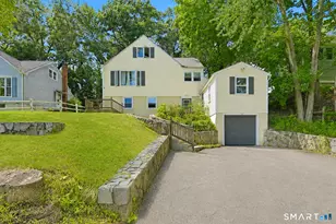 13 Terre Haute Rd, Danbury, CT 06810 - Photo 2