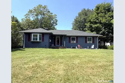 39 Grove Street, Wallingford, CT 06492 - Photo 2