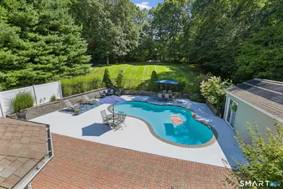 8 White Oak Lane, Waterford, CT 06375 - Photo 2