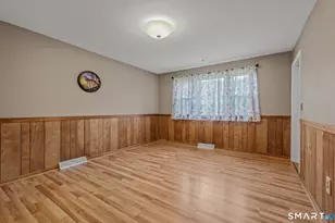 19 Sheffield Rd, North Haven, CT 06473 - Photo 14