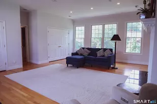 35 Sherwood Pl, Fairfield, CT 06890 - Photo 14