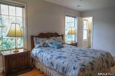 35 Sherwood Place, Fairfield, CT 06890 - Photo 10