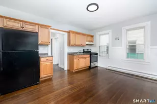 75 Roberts St, New Britain, CT 06051 - Photo 8