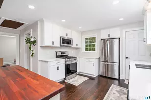 14 Lincoln Ave, Branford, CT 06405 - Photo 6
