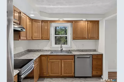 241 South Road, Bozrah, CT 06334 - Photo 8