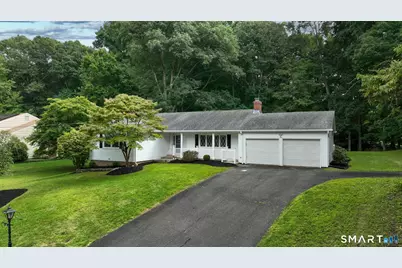 142 Indian Hill Trail, Glastonbury, CT 06033 - Photo 2