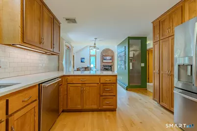 5 Pond View Drive, Cromwell, CT 06416 - Photo 8