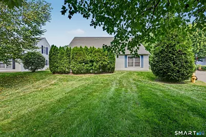 26 Village Court #26, Wilton, CT 06897 - Photo 36