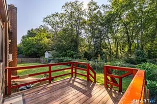 73 Circle Dr, Windsor Locks, CT 06096 - Photo 20