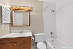 26 Larkspur Dr, Cromwell, CT 06416 - Photo 30