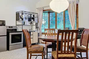 489 N Roast Meat Hill Rd, Killingworth, CT 06419 - Photo 4