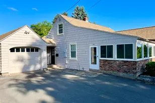 609 Hunting Hill Ave, Middletown, CT 06457 - Photo 2