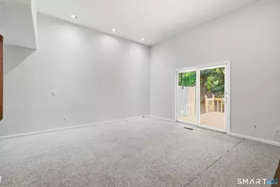 18 Northbrook Court #18, East Hartford, CT 06108 - Photo 8