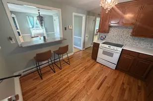 905 Plymouth St, Windsor, CT 06095 - Photo 4