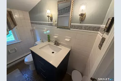 905 Plymouth Street, Windsor, CT 06095 - Photo 12
