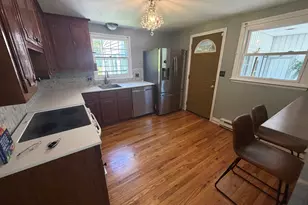 905 Plymouth St, Windsor, CT 06095 - Photo 10