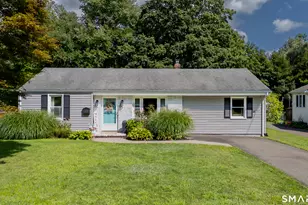 100 Jacobs Terrace, Middletown, CT 06457 - Photo 1
