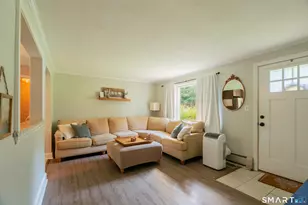 100 Jacobs Terrace, Middletown, CT 06457 - Photo 4