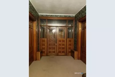 51 Gillett Street, Hartford, CT 06105 - Photo 8