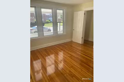 981 William Street, Bridgeport, CT 06608 - Photo 10