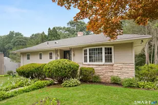 90 Meadowlawn Rd, Stratford, CT 06614 - Photo 4