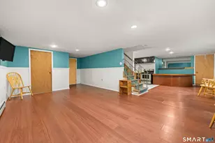 90 Meadowlawn Rd, Stratford, CT 06614 - Photo 28